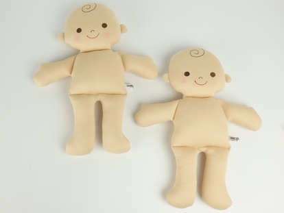 布製 抱き人形２体セット（パープル&グリーン） | 株式会社コンセル
